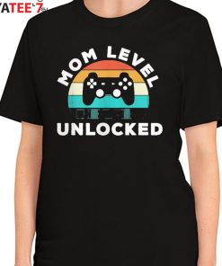 Vintage Mom Level Unlocked T-Shirt New Mom Gift Baby Announcement Women's T-Shirt