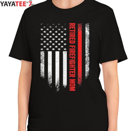 Vintage Usa Flag Proud Retired Firefighter Mom T-Shirt Retirement Gifts For Mom Women's T-Shirt