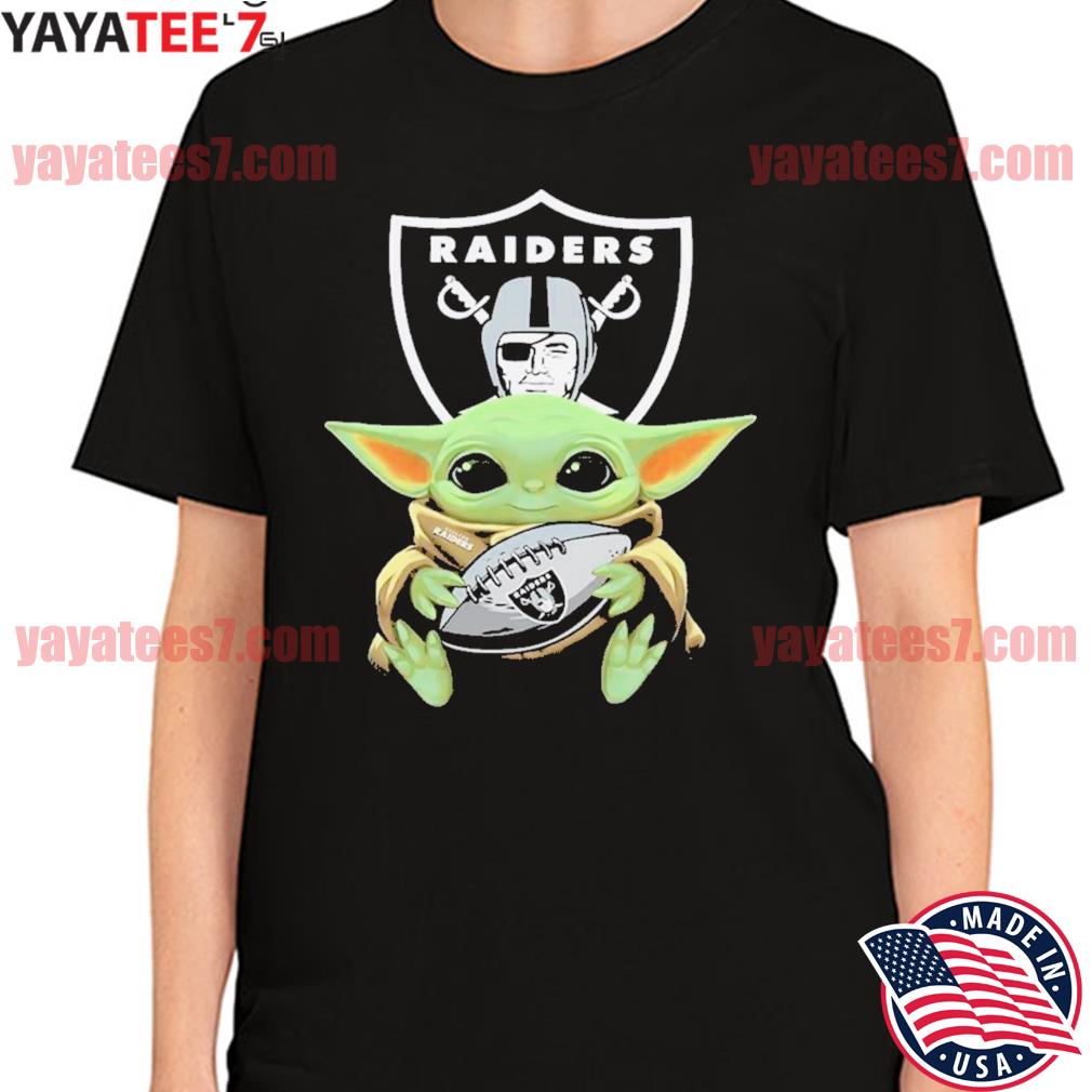 Baby Yoda hug Oakland Raiders shirt, hoodie, sweater