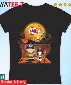 Charlie Brown and Snoopy Kansas City Chief football Halloween 2022 s Women's T-shirt