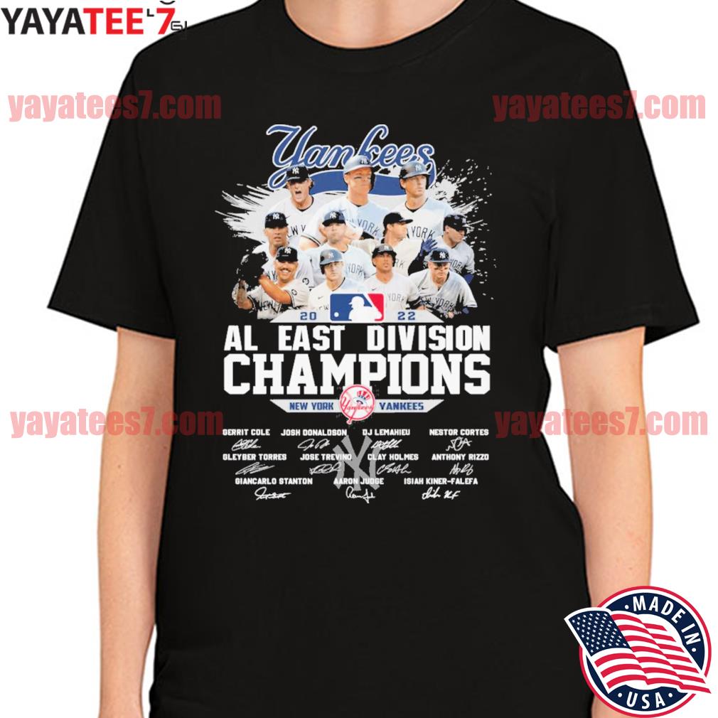 New York Yankees 2022 Al East Division Champions Signatures Shirt