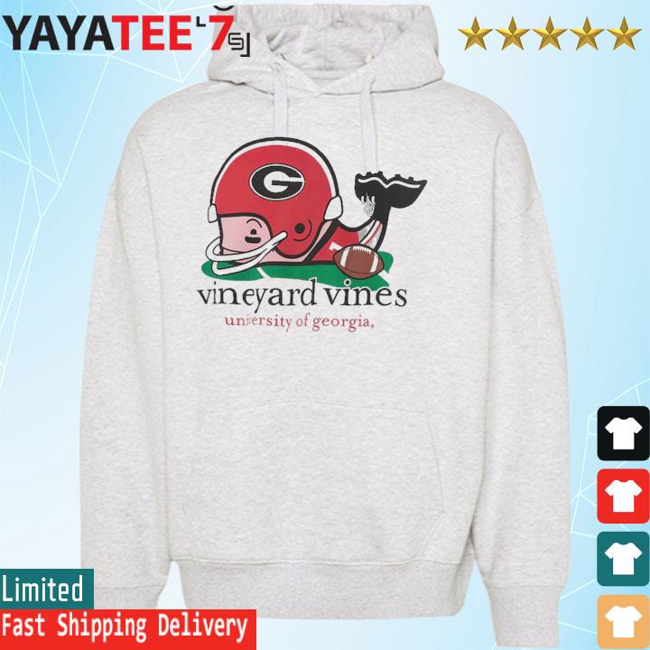 Shop Mens Crewneck - Tampa Bay Buccaneers at vineyard vines