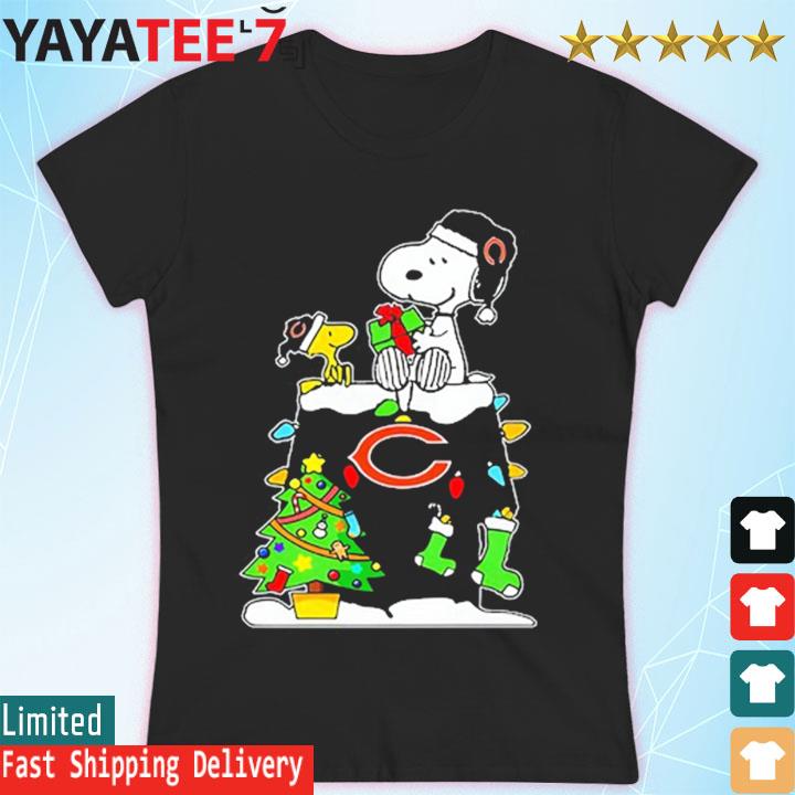 Snoopy And Woodstock Merry Chicago Bears Christmas T-Shirt - T