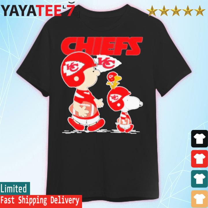 Snoopy Charlie Playing Kansas City Chiefs Shirt - High-Quality