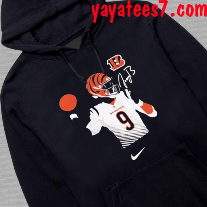 Joe Burrow Cincinnati Bengals Nike Women's Player Name & Number T